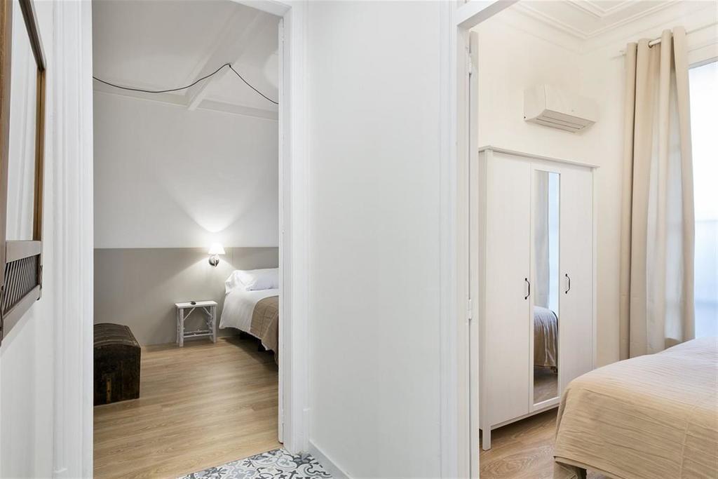 Apartment In Downtown Barcelona - Vintage Exterior photo